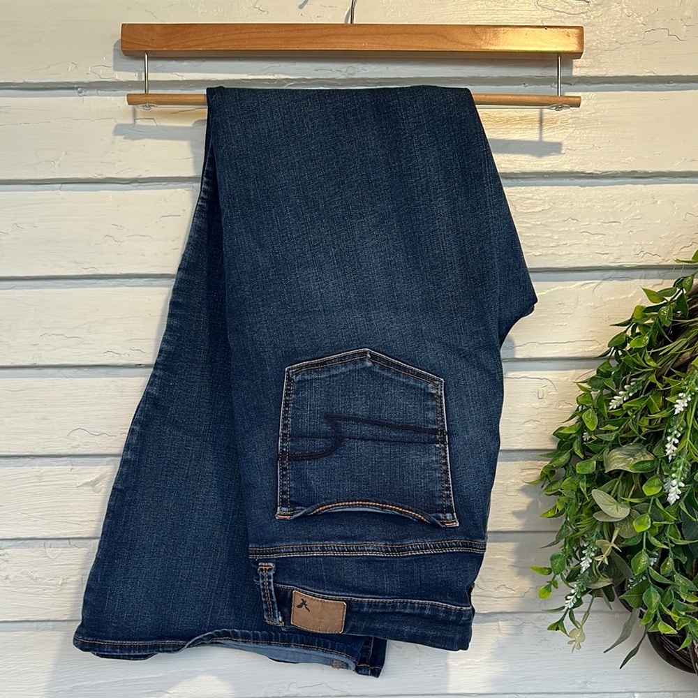 American Eagle Outfitters BoHo Artist Dark Wash Flare Wide Leg Jeans 14